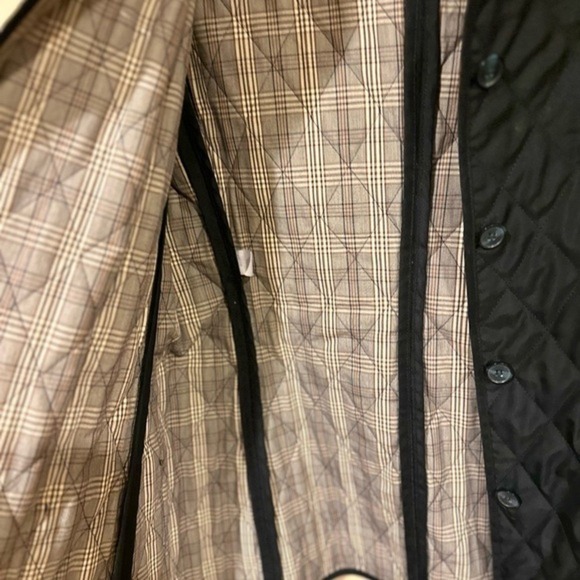 Jones New York Women's Quilted Jacket Black Plaid Lined Lightweight Coat Medium - Picture 4 of 6